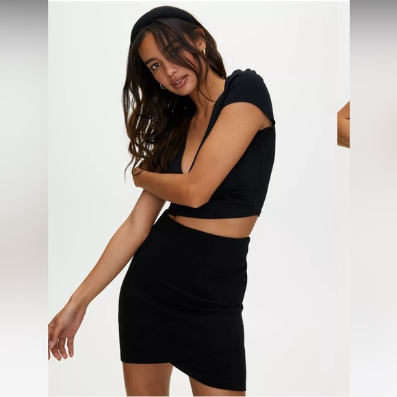 Aritzia Sunday Best Primrose Skirt - Picture 5 of 9